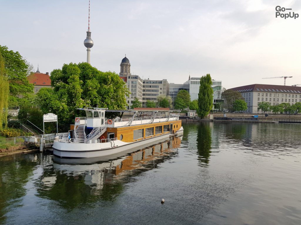 Boat as a pop-up shop or event location in Berlin